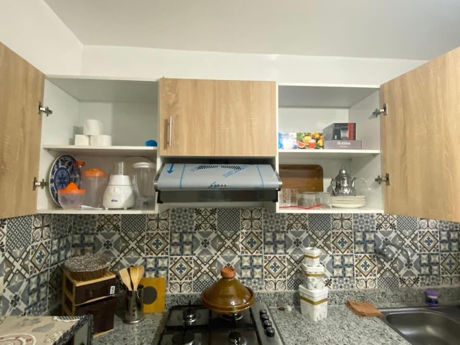 Apartment Elegant 2br - 3 Min To Anza Beach, Cozy Beds Agadir