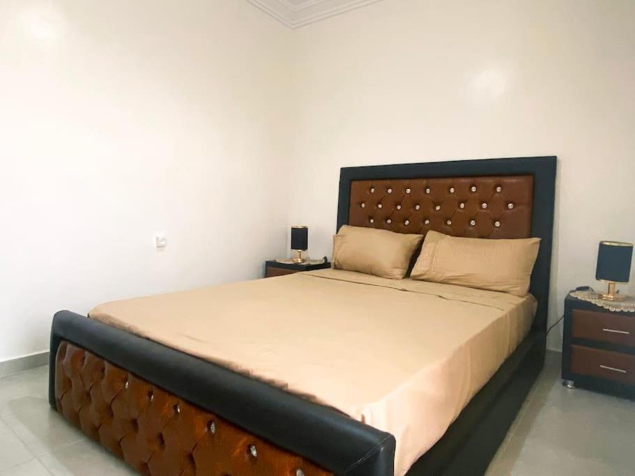 Apartment Elegant 2br - 3 Min To Anza Beach, Cozy Beds