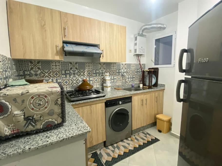 Apartment Elegant 2br - 3 Min To Anza Beach, Cozy Beds